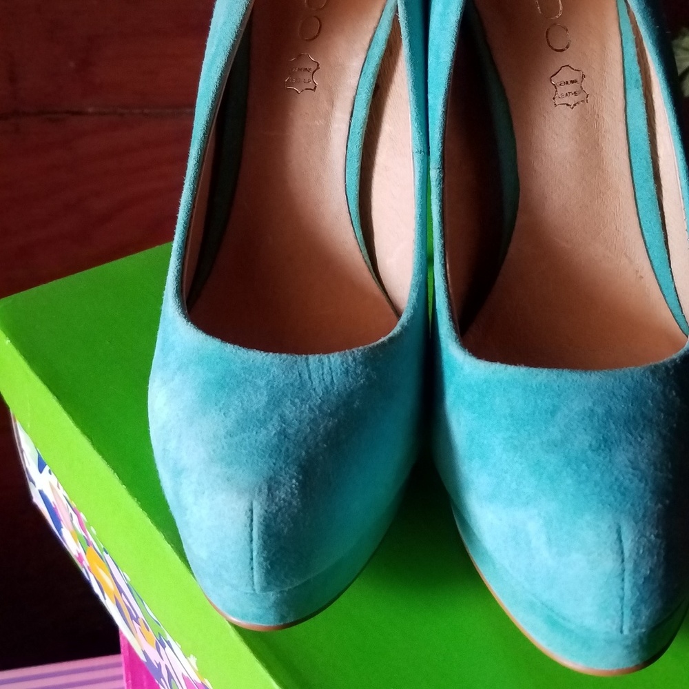 Blue suede heels